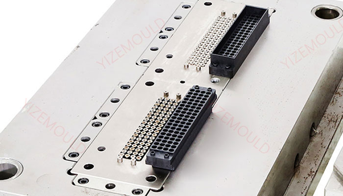  molde de conector automotivo